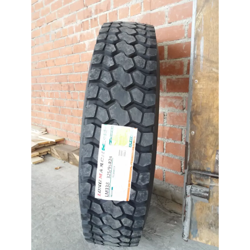 Грузовая шина 325/95 R24 Long March LM-338 22PR в Вязовой