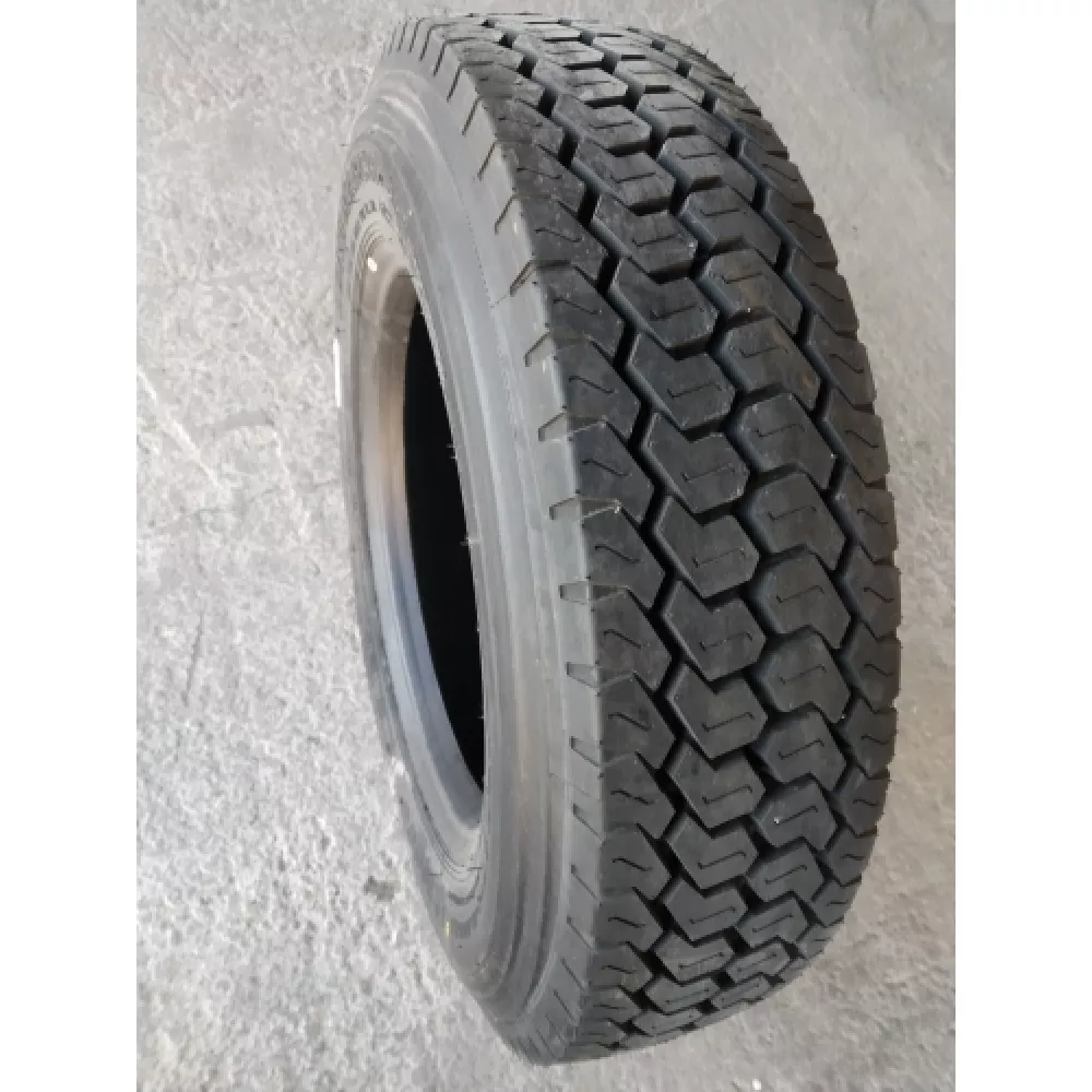 Грузовая шина 215/75 R17,5 Long March LM-508 16PR в Вязовой