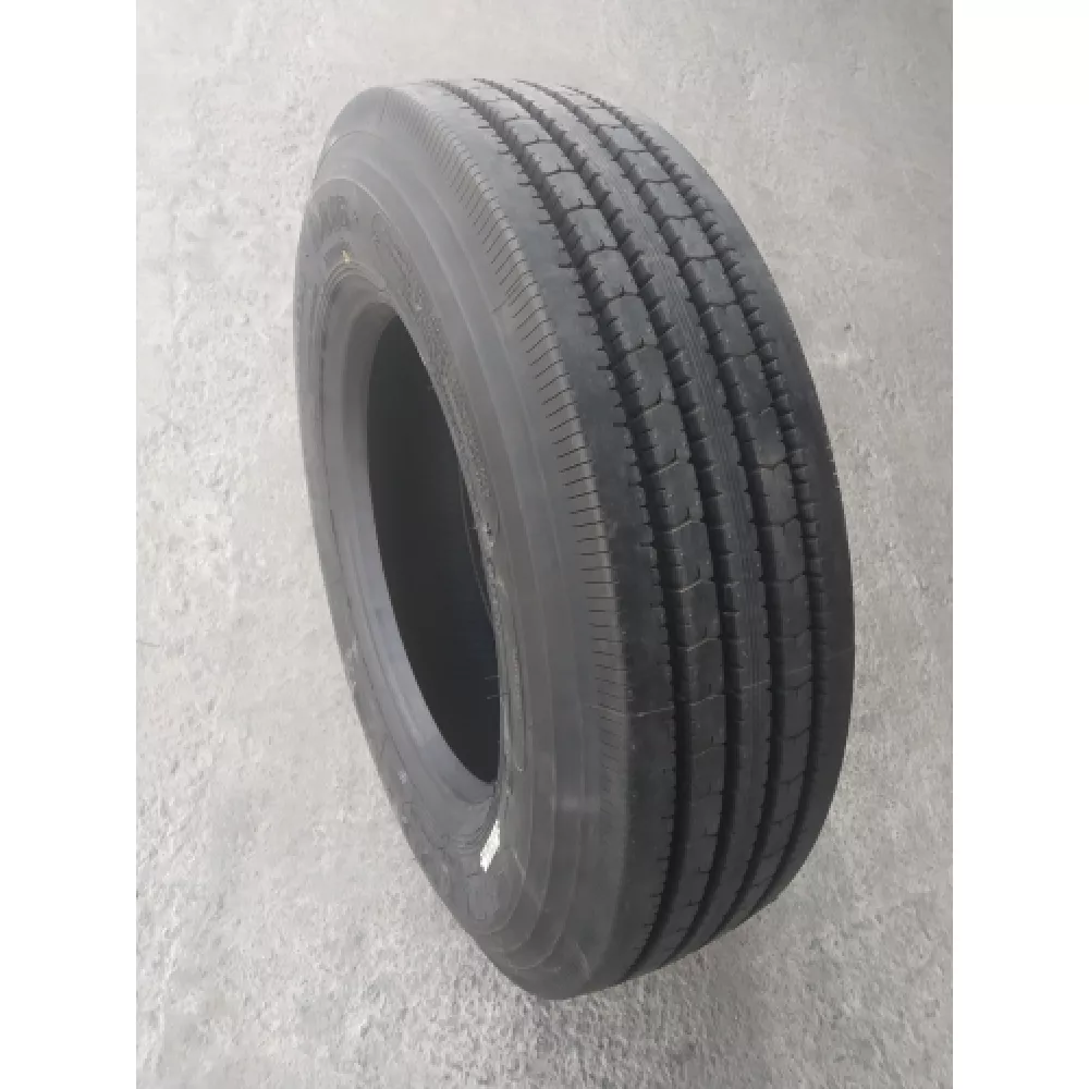 Грузовая шина 215/75 R17,5 Long March LM-216 16PR в Вязовой