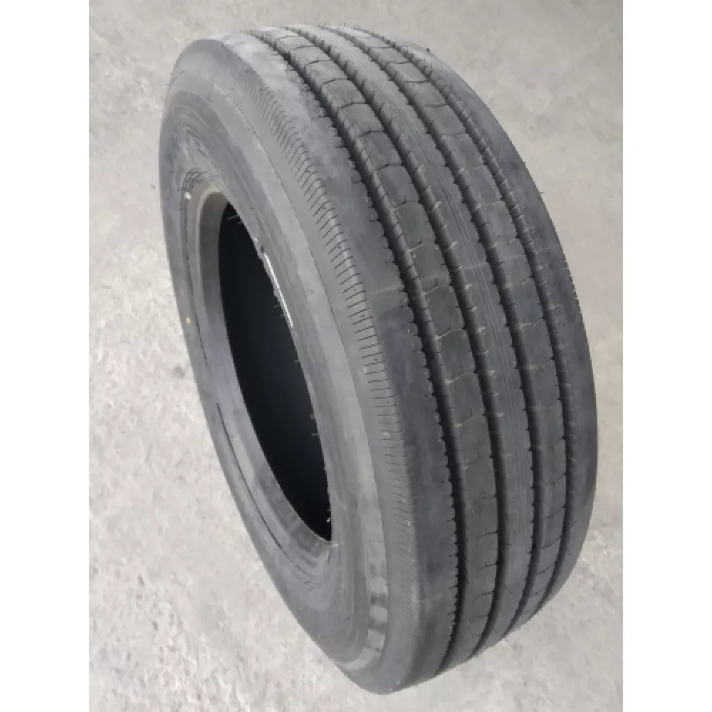 Грузовая шина 245/70 R19,5 Long March LM-216 16PR в Вязовой